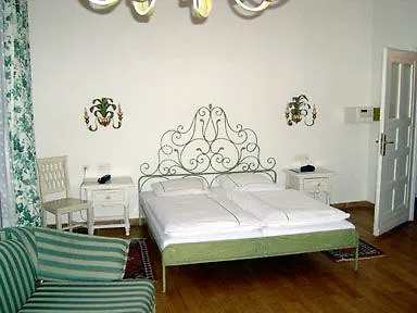 Seibel 3* Mnichov